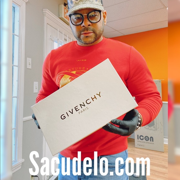 Givenchy Sneaker Red 🔥😱👇🏼👇🏼 - Picture 2 of 8